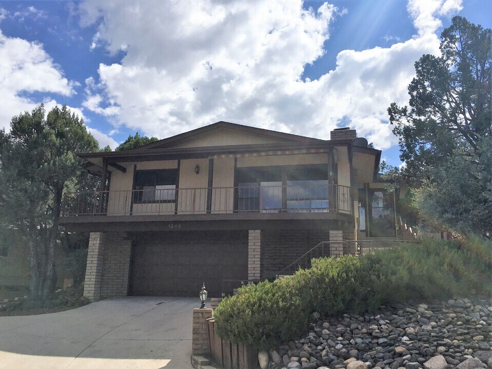 1245 Northwood Loop in Prescott, AZ - Building Photo