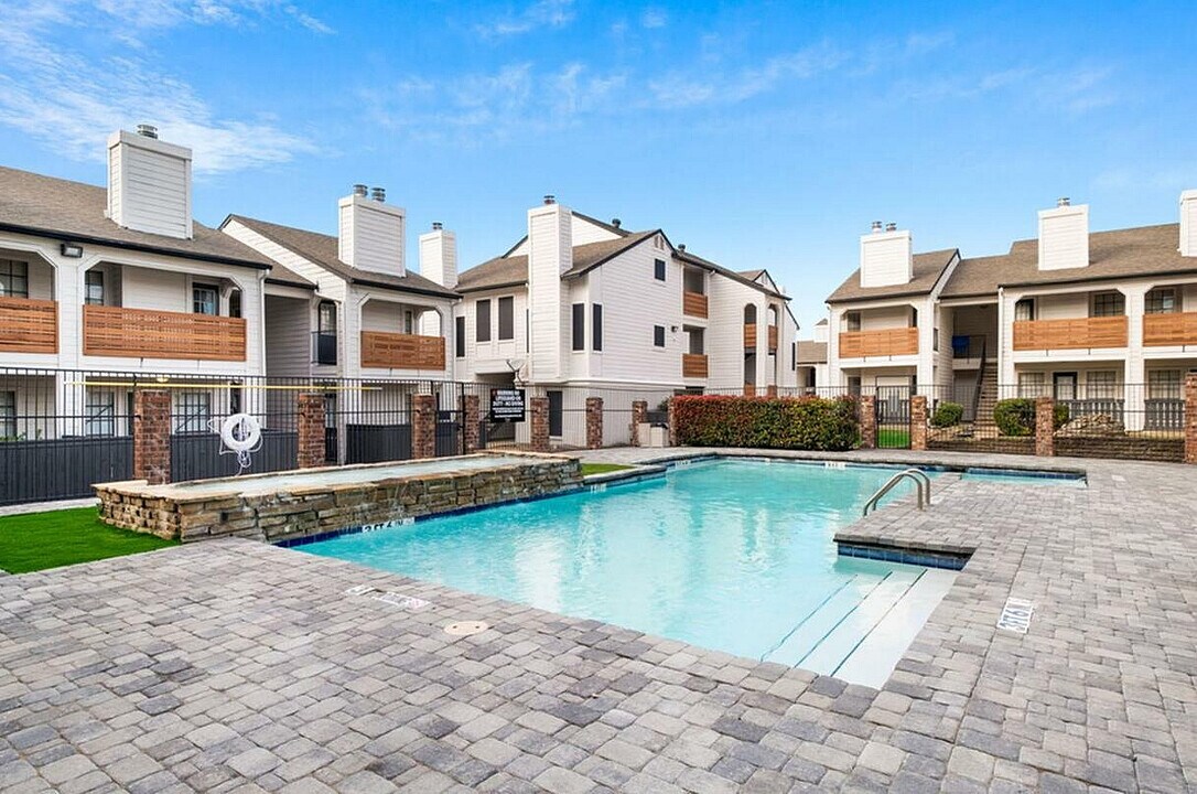 Aulden at The Highlands in Dallas, TX - Foto de edificio
