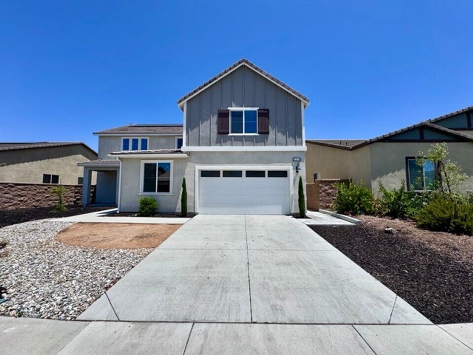 34118 Willow Stone St in Murrieta, CA - Building Photo