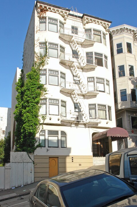 729 Mason St in San Francisco, CA - Building Photo