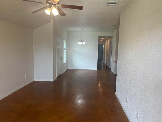 1421 Natchez Trail in Harker Heights, TX - Building Photo - Building Photo