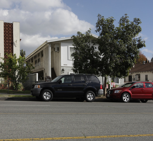 6050 Coldwater Canyon Ave in North Hollywood, CA - Building Photo - Building Photo