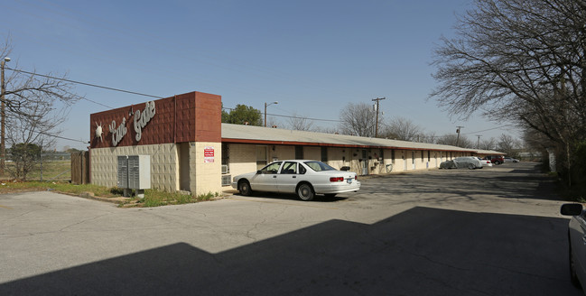 East Gate in Killeen, TX - Building Photo - Building Photo