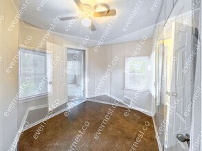 18937 Algonac St in Detroit, MI - Building Photo - Building Photo