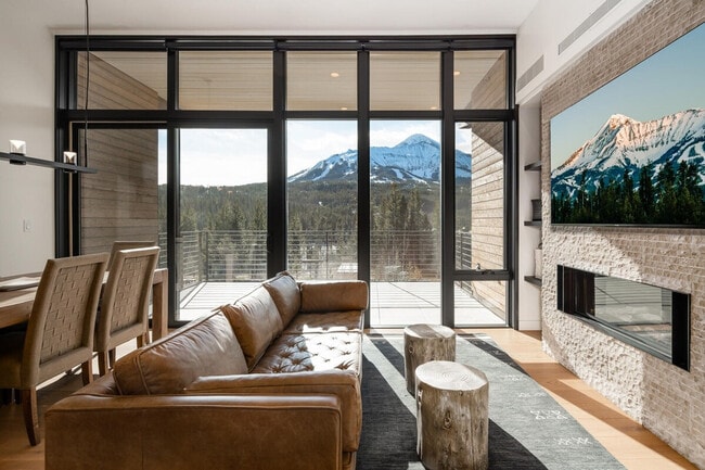 4 Boathouse Way in Big Sky, MT - Foto de edificio - Building Photo