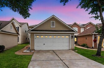 7419 Ravenswood in Missouri City, TX - Building Photo - Building Photo