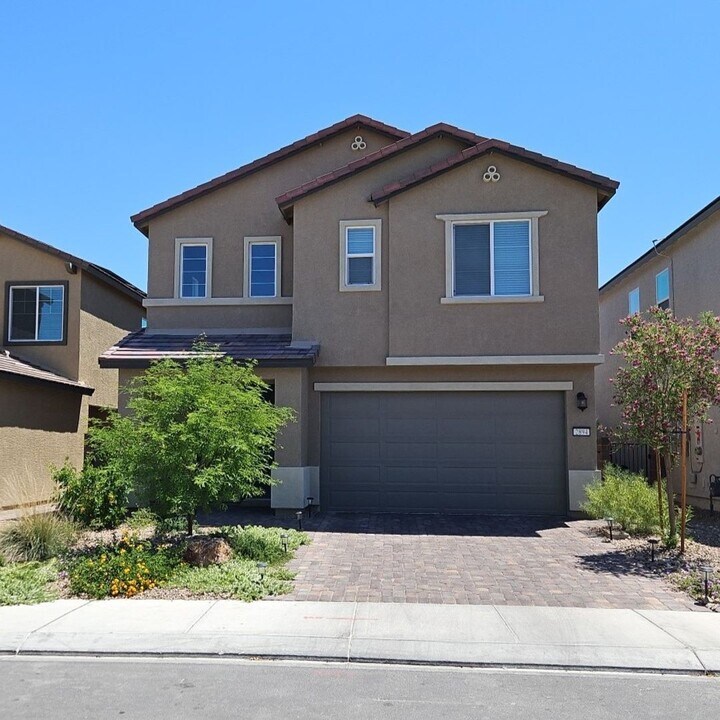 2894 Gaffer Film St in Las Vegas, NV - Building Photo
