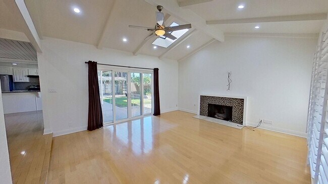 10702 Carnaby St in Cerritos, CA - Building Photo - Building Photo