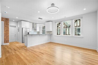 26 East Pkwy in Scarsdale, NY - Building Photo - Building Photo