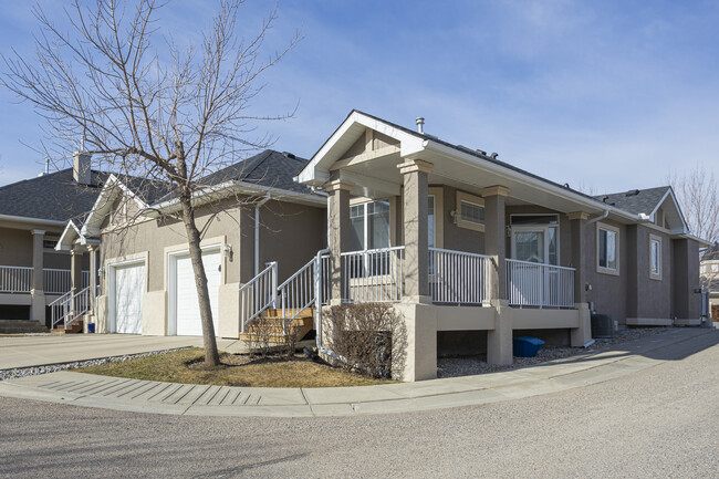 98 Evercreek Bluffs Pl SW in Calgary, AB - Building Photo - Building Photo