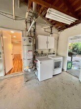 1666 W Chanticleer Rd in Anaheim, CA - Building Photo - Building Photo