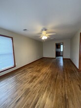 1408 S Lulu Ave in Wichita, KS - Foto de edificio - Building Photo