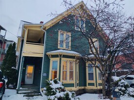 11 Arch St in Johnson City, NY - Building Photo