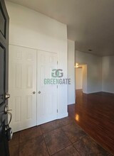 144 Camelback St in Lathrop, CA - Building Photo - Building Photo