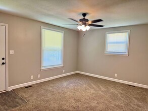 525 Martin Rd in Clarksville, TN - Building Photo - Building Photo