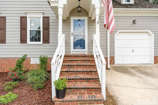 105 Sable Ct in Cary, NC - Building Photo - Building Photo