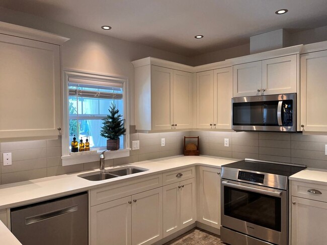 44930-44930 Anglers Blvd in Chilliwack, BC - Building Photo - Building Photo