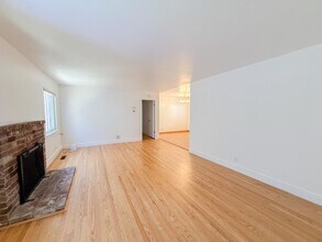 5436 Fresno Ave in Richmond, CA - Building Photo - Building Photo