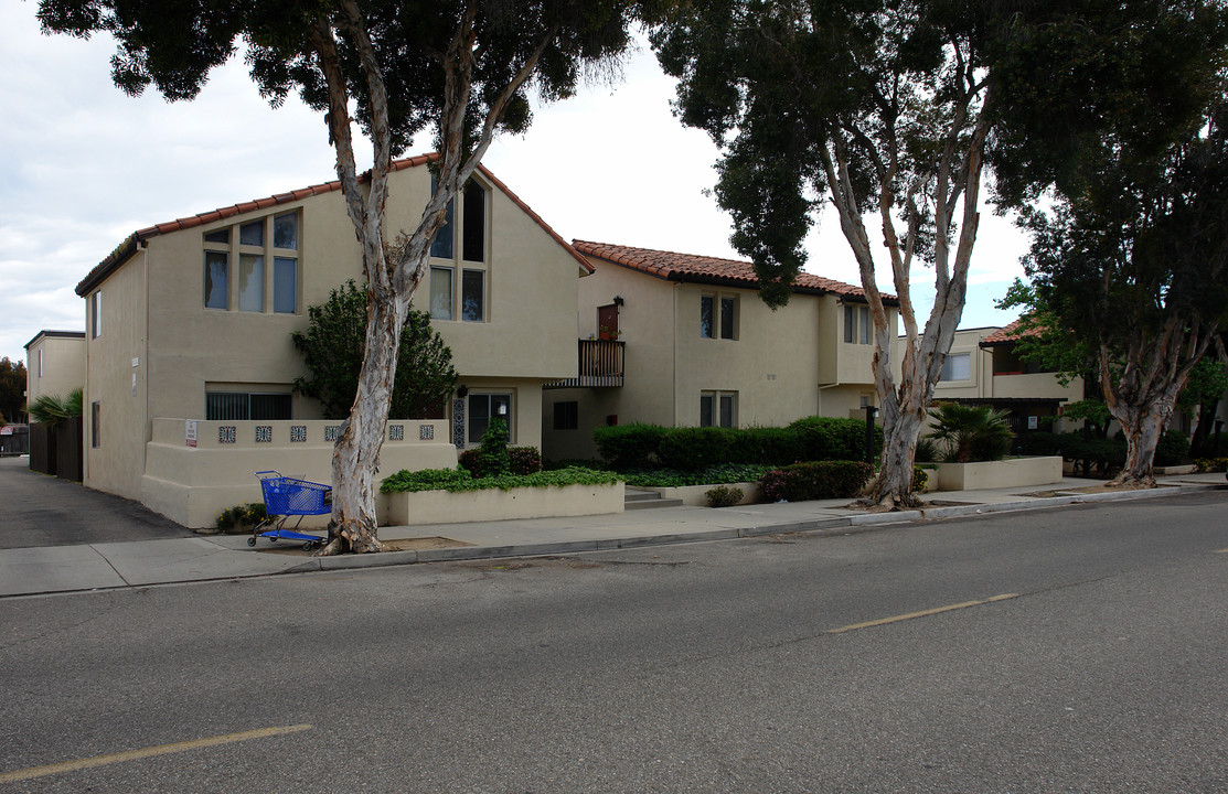 278 Ellwood Beach Dr in Goleta, CA - Building Photo