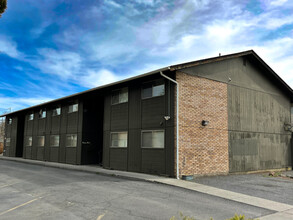 1311 Folsom Ave in Yakima, WA - Building Photo - Primary Photo