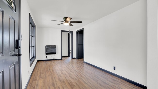 property at 421 H St NW