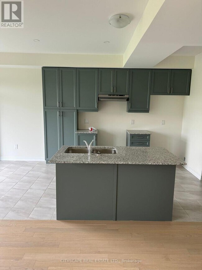20 Hillcroft Wy in Kawartha Lakes, ON - Building Photo - Building Photo