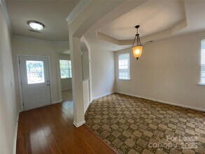 6512 Manitoba Ln in Charlotte, NC - Foto de edificio - Building Photo