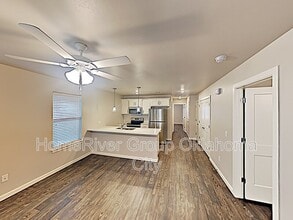 11526 Keystone Cir in Oklahoma City, OK - Building Photo - Building Photo