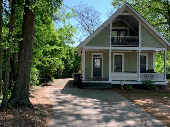 property at 493 Yonah Ave