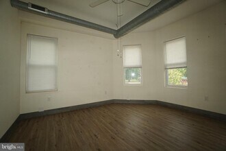 434 S 52nd St in Philadelphia, PA - Building Photo - Building Photo