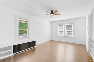 115 Billian St, Unit 1 in Bridgewater, NJ - Building Photo - Building Photo
