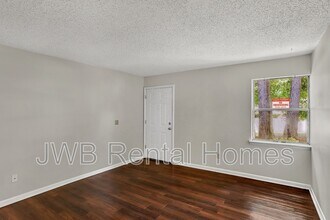 10825 Key Haven Blvd in Jacksonville, FL - Building Photo - Building Photo