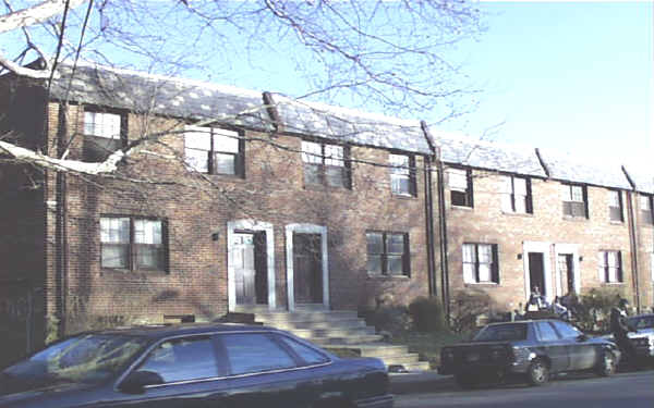 518-42 W Midvale Ave in Philadelphia, PA - Building Photo