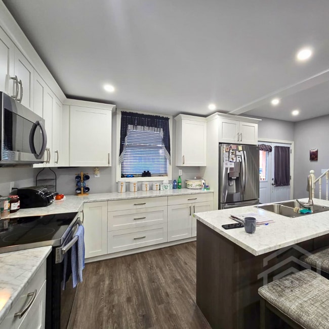 42 Hiawatha St in St Thomas, ON - Building Photo - Building Photo