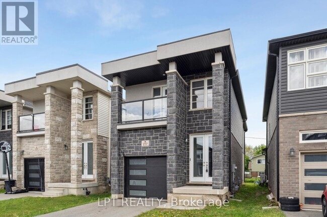 217 Louise St. in Welland, ON - Building Photo - Building Photo