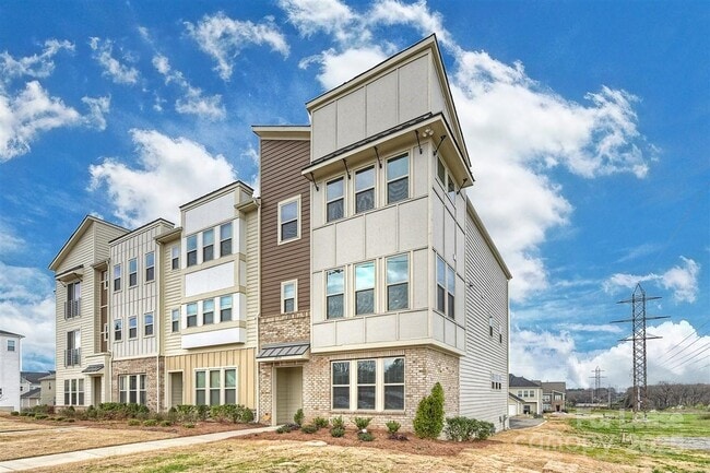 property at 2635 Statesville Ave