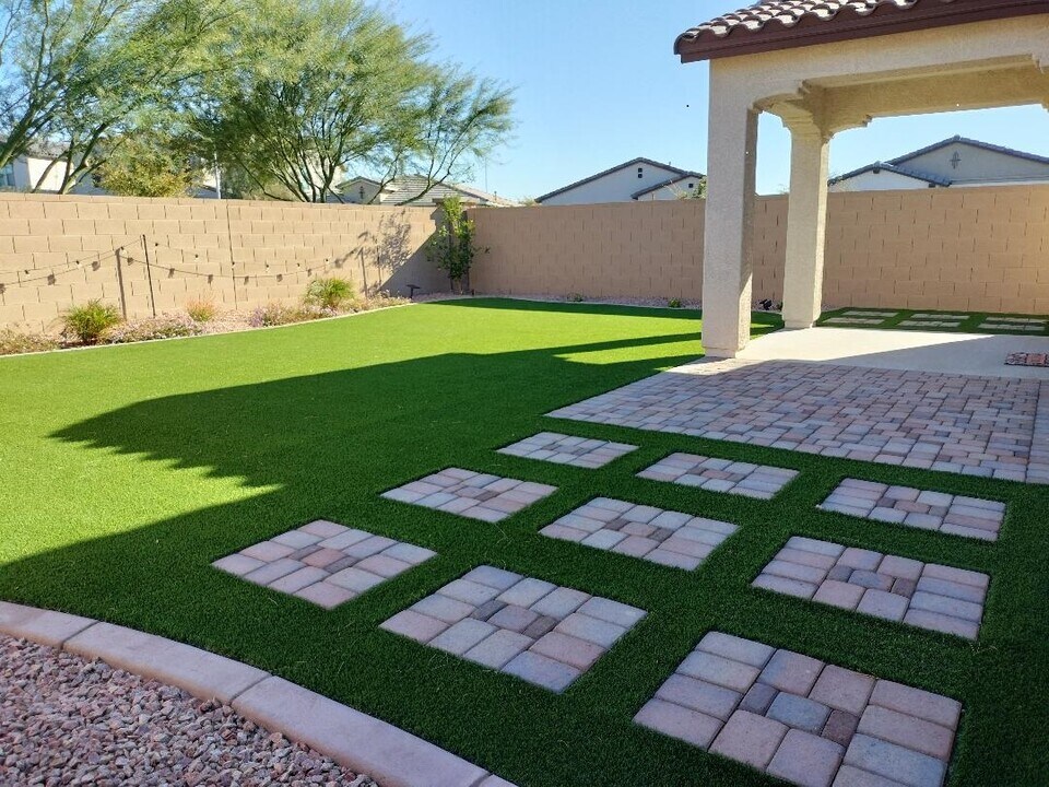 1863 S 82nd Pl in Mesa, AZ - Building Photo