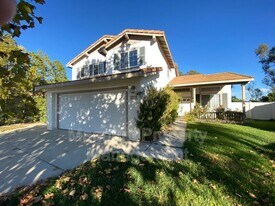 32405 Corte Palacio in Temecula, CA - Building Photo