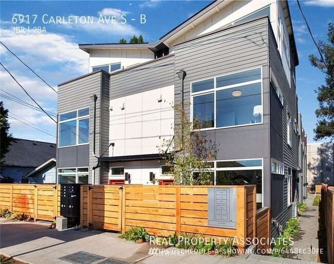 property at 6917 Carleton Ave S