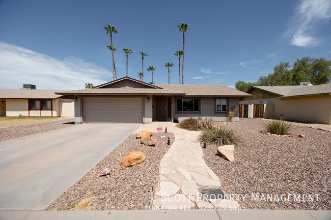 property at 1184 E Diamond Dr