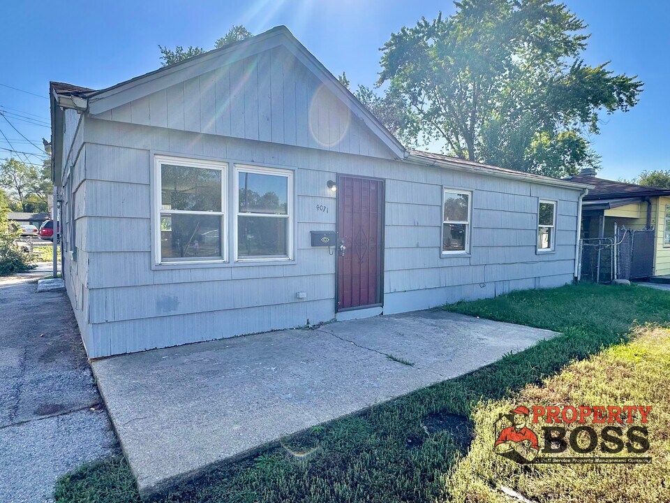 4071 20th Pl in Gary, IN - Building Photo