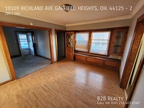 10109 Richland Ave in Garfield Heights, OH - Building Photo - Building Photo