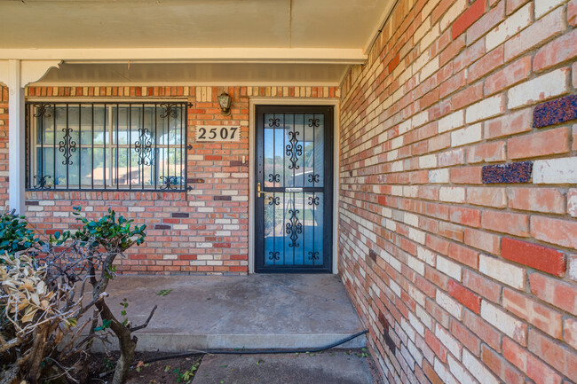 2507 60th St in Lubbock, TX - Building Photo - Building Photo