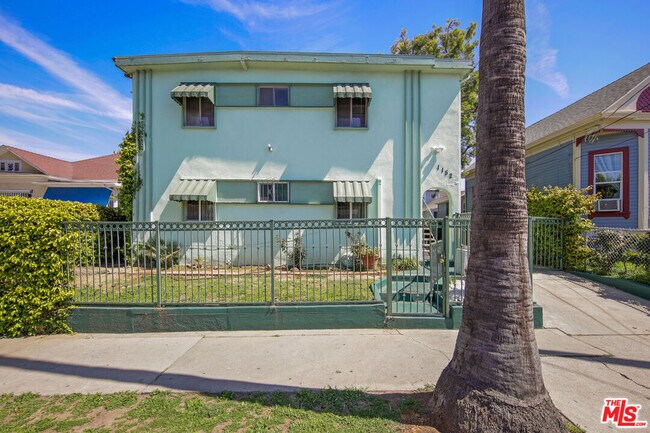 property at 1152 Irolo St