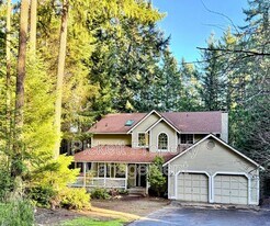 10738 Jetty Pl NW in Silverdale, WA - Building Photo