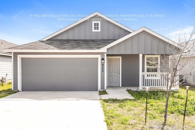 property at 922 Albatross Wy