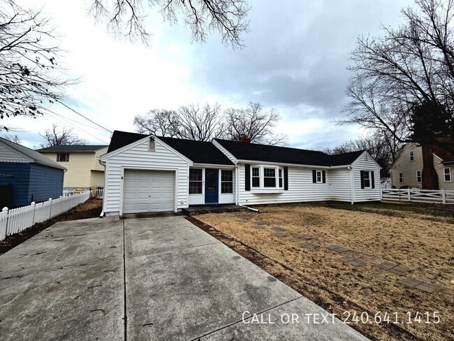 property at 1 Brownshade Dr SW