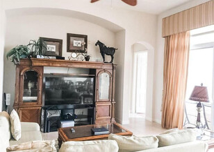 117 Tranquilla Dr in Palm Beach Gardens, FL - Building Photo - Building Photo