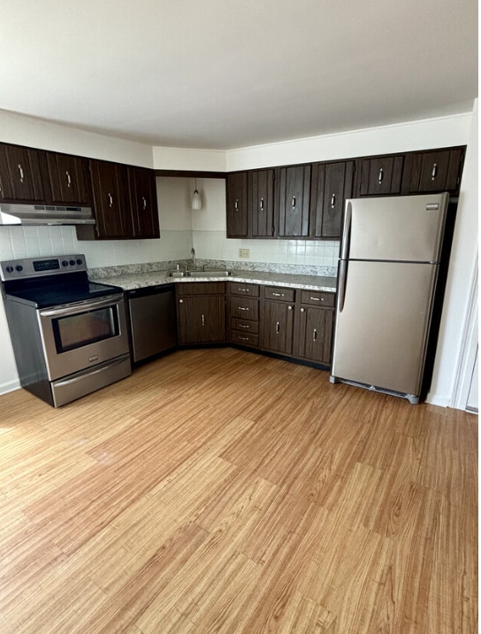 110 Losson Rd