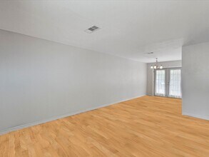 18515 Egret Bay Blvd in Houston, TX - Building Photo - Building Photo